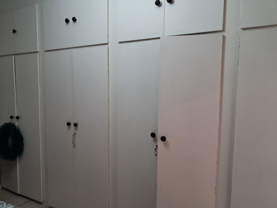 3 Bedroom Property for Sale in Bernadino Heights Western Cape